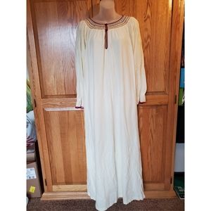 Cream Vassarette Long Night Gown (Medium)